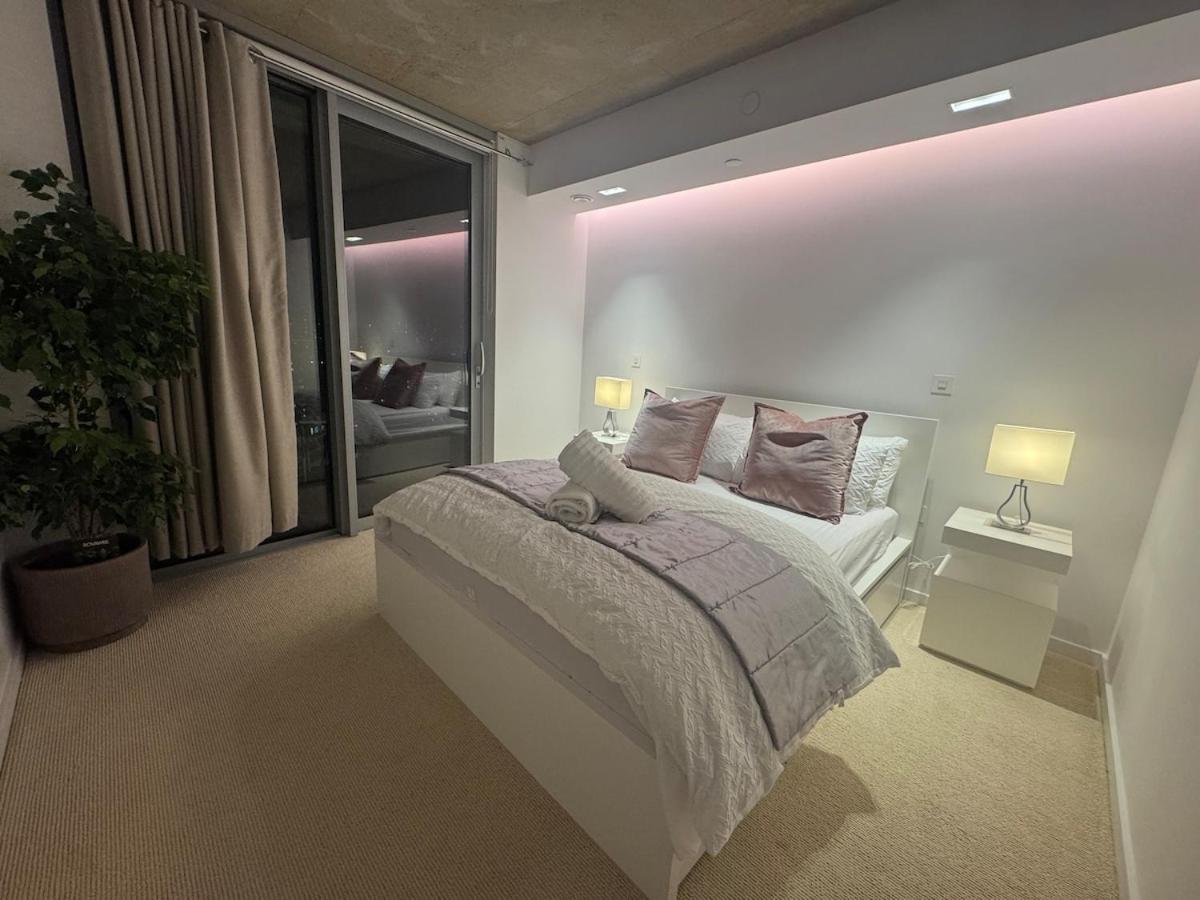 Luxury 1 Bedroom Apartment In Londres Exterior foto